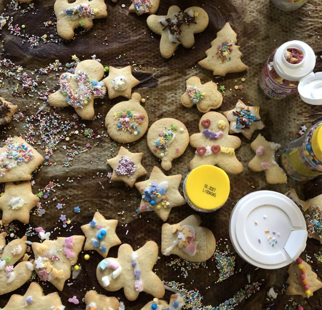 In der Weihnachtsbäckerei (Photo 1)