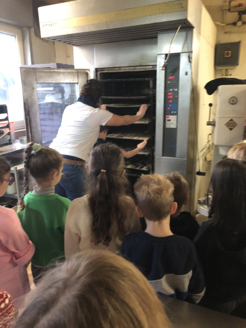 In der Weihnachtsbäckerei (Photo 2)