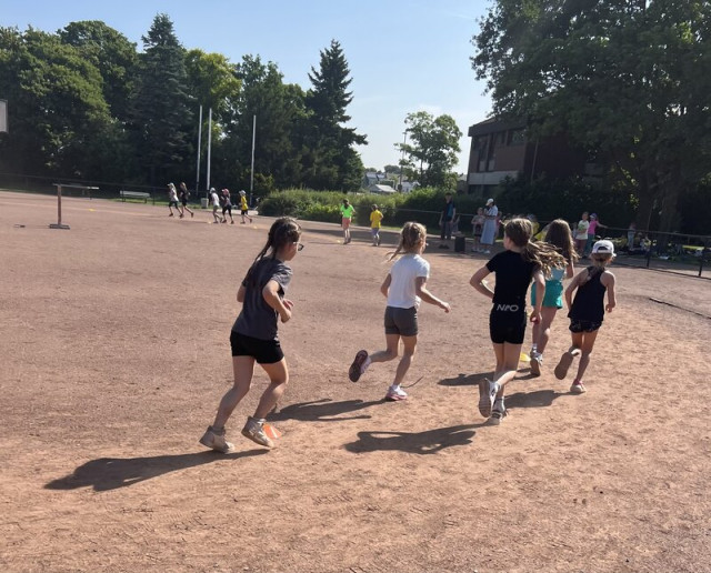 Sport - Spiel- Spaß (Photo 1)