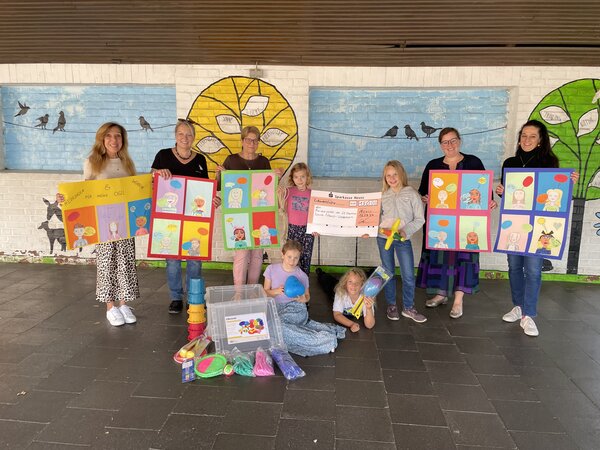 Siegerehrung ,,Ganztag aus Kindersicht: Unser Ganztag, unsere Schule, unsere Zukunft